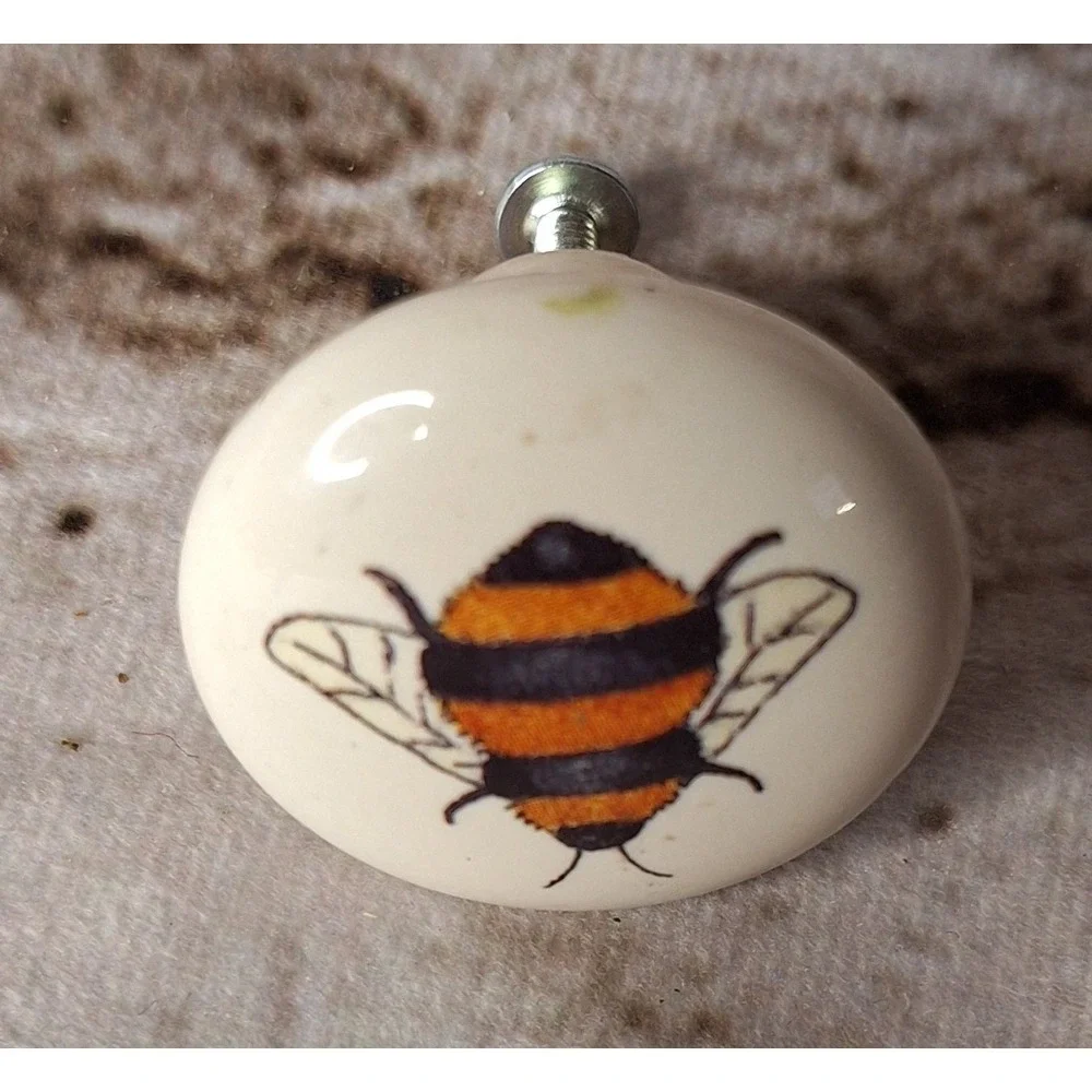 3 Whimsical KNOBs 1 Bumblebee 2 green vintagelike for Door‎ or Drawer or Cabinet